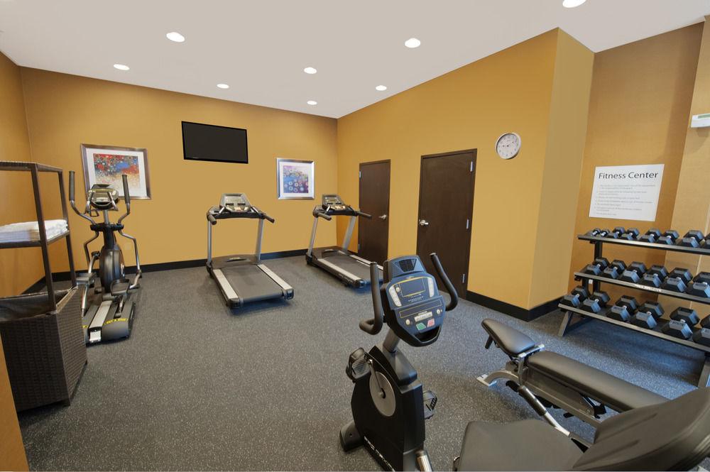Holiday Inn Express Fredericksburg - Southpoint By Ihg Экстерьер фото